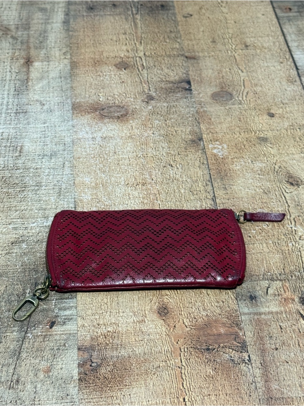 HOBO INTERNATIONAL~SPARK~Crimson RED Leather Double Sided Eye Glass Case
